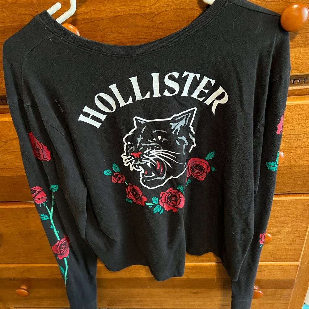 Hollister crop top